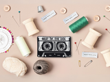Schwarz weiße Kassette Bügelbild Patch zum Aufbügeln | Musik Patches, Aufbügelmotive, Finally Home