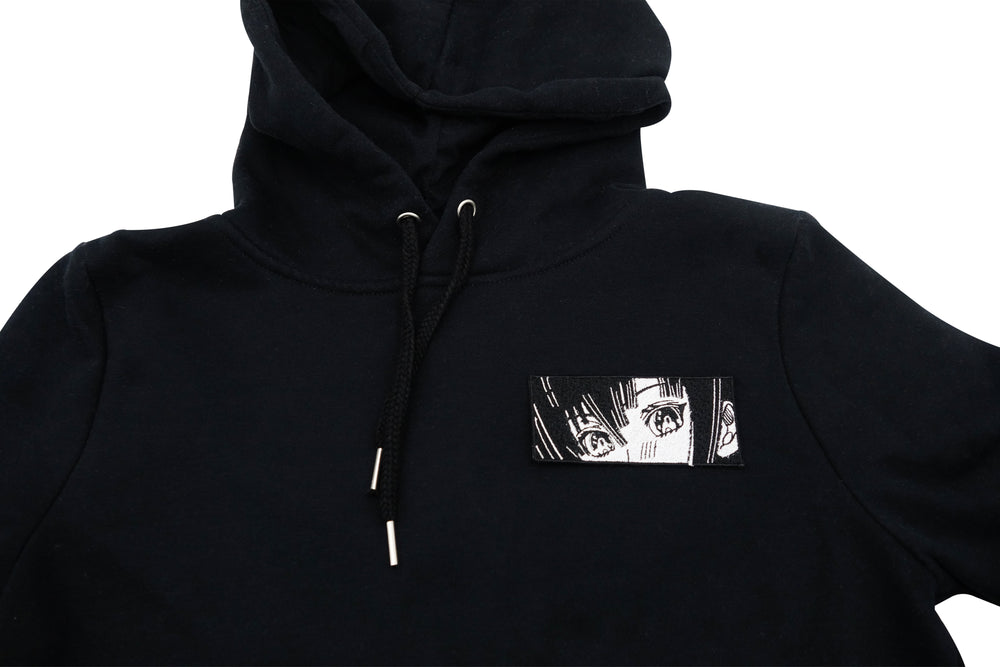 Anime Mädchen Patch auf schwarzem Pullover