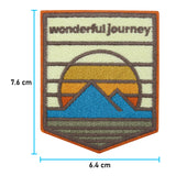 Adventure Collection: Wonderful Journey Patch zum Aufbügeln | Wandern Outdoor Patches, Sonne & Berge Bügelflicken, Flicken, Aufnäher Wanderer Rucksäcke, Finally Home