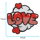 Roter Love Comic Style Patch mit Maßen 7,3 x 7,3 cm