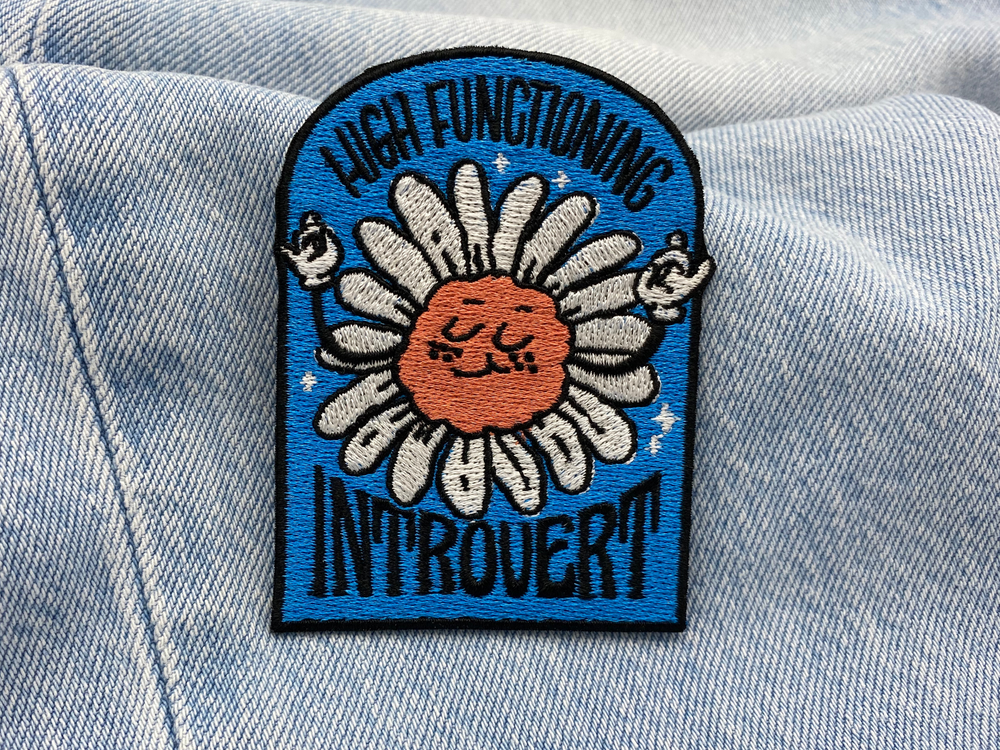Blumen Spruch Patch auf blauer Jeans
