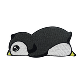 Liegender Pinguin Patch | Süßer Tier Aufnäher | DIY Flicken Bügelbild