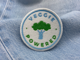 Veggie Patch auf blauer Jeans