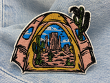 Camping Patch auf blauer Jeans