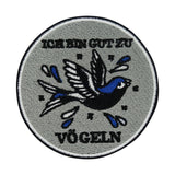 Grauer "Ich bin gut zu Vögeln" mit blauem Vogel Patch