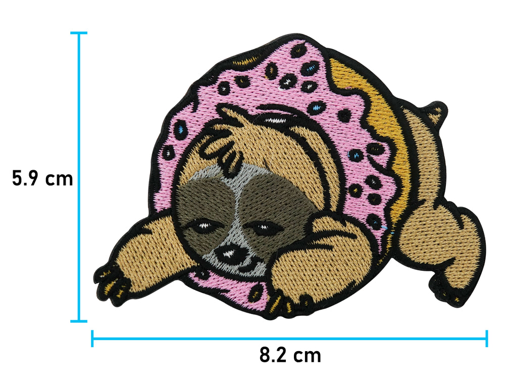 Faultier Patch mit der Maße: 5,9 x 8,2 cm