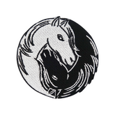 Schwarz-weißer Yin & Yang Pferdeköpfe Patch