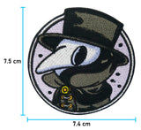 Pest Doktor Patch mit der Maße: 7,5 x 7,4 cm