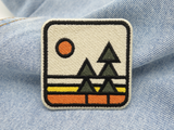 Natur Patch auf hellblauer Jeans