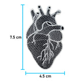 Anatomisches Herz in schwarz weiß Bügelbild Patches zum Aufbügeln | Patch, Aufbügelmotive Finally Home