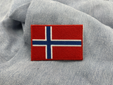 Klettpatch auf hellblauer Jeans