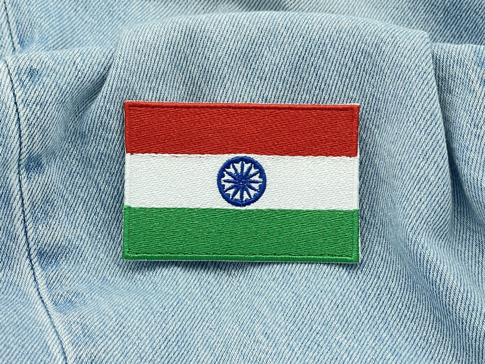 Indien Patch auf hellblauer Jeans