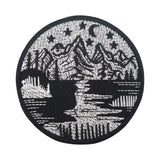 Klett Patch - Fluss in den Bergen | Outdoor Klett Patches, Wandern Aufnäher, Natur Klettpatches, Berg Badge, Camping Klettpatch Rund, Finally Home