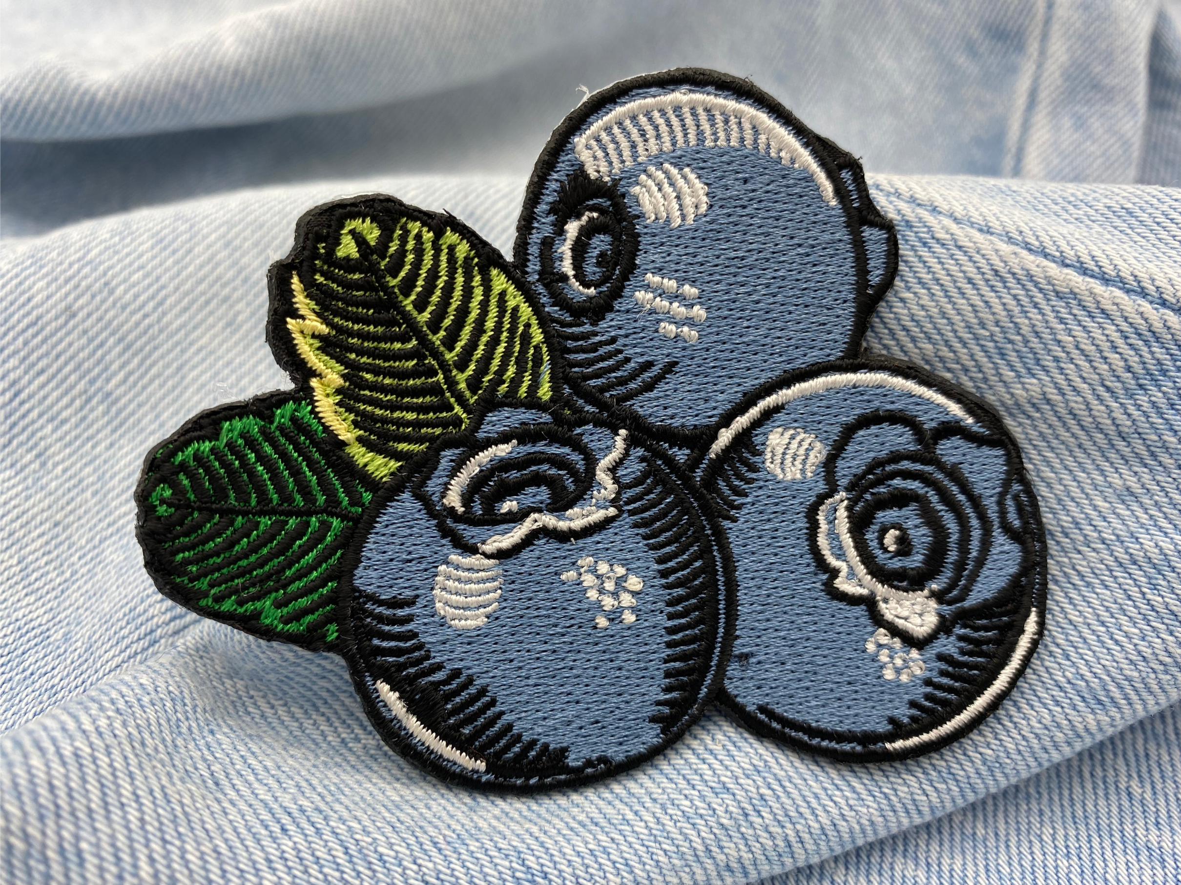 Blaubeeren Heidelbeere Obst Patch zum Aufbügeln | Früchte Blüten Patches, Essen Food Bügelflicken, Blaue Frucht Flicken, Wald Beeren Aufnäher, Finally Home