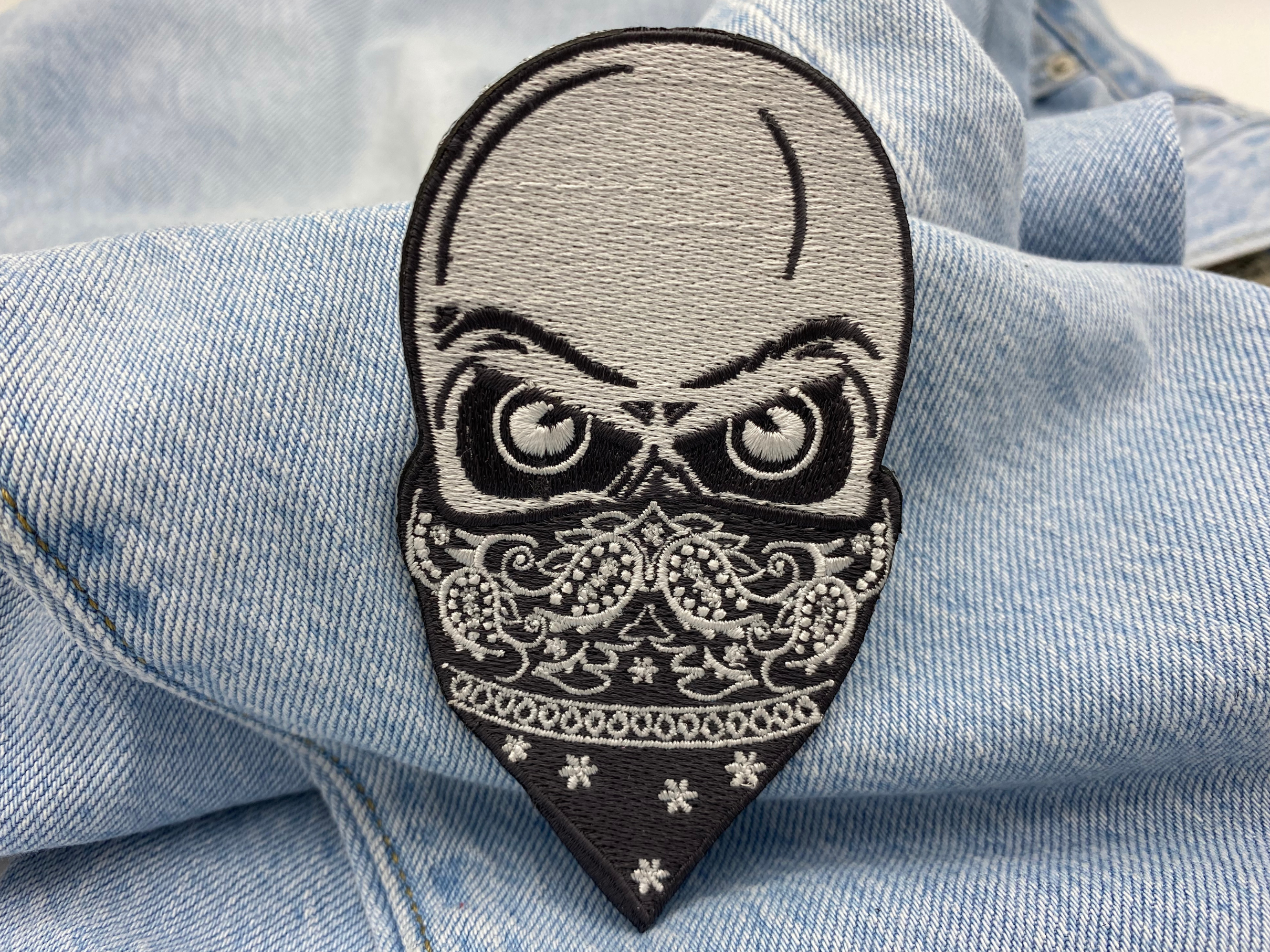 Totenkopf mit Bandana Patch zum Aufbügeln | Aufnäher geeignet für Lederwesten, Totenschädel Patches, Biker Schädel Bügelflicken, Motorrad Kutte Flicken Finally Home