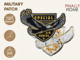 Patch von vorne und hinten mit Bügelfolie; „Finally Home“ Logo; Aufbügeln, Aufnähen, Aufkleben Icons.