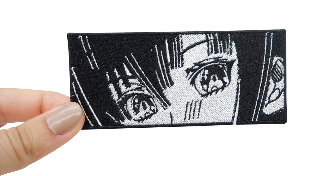 Hand hält Anime Mädchen Patch