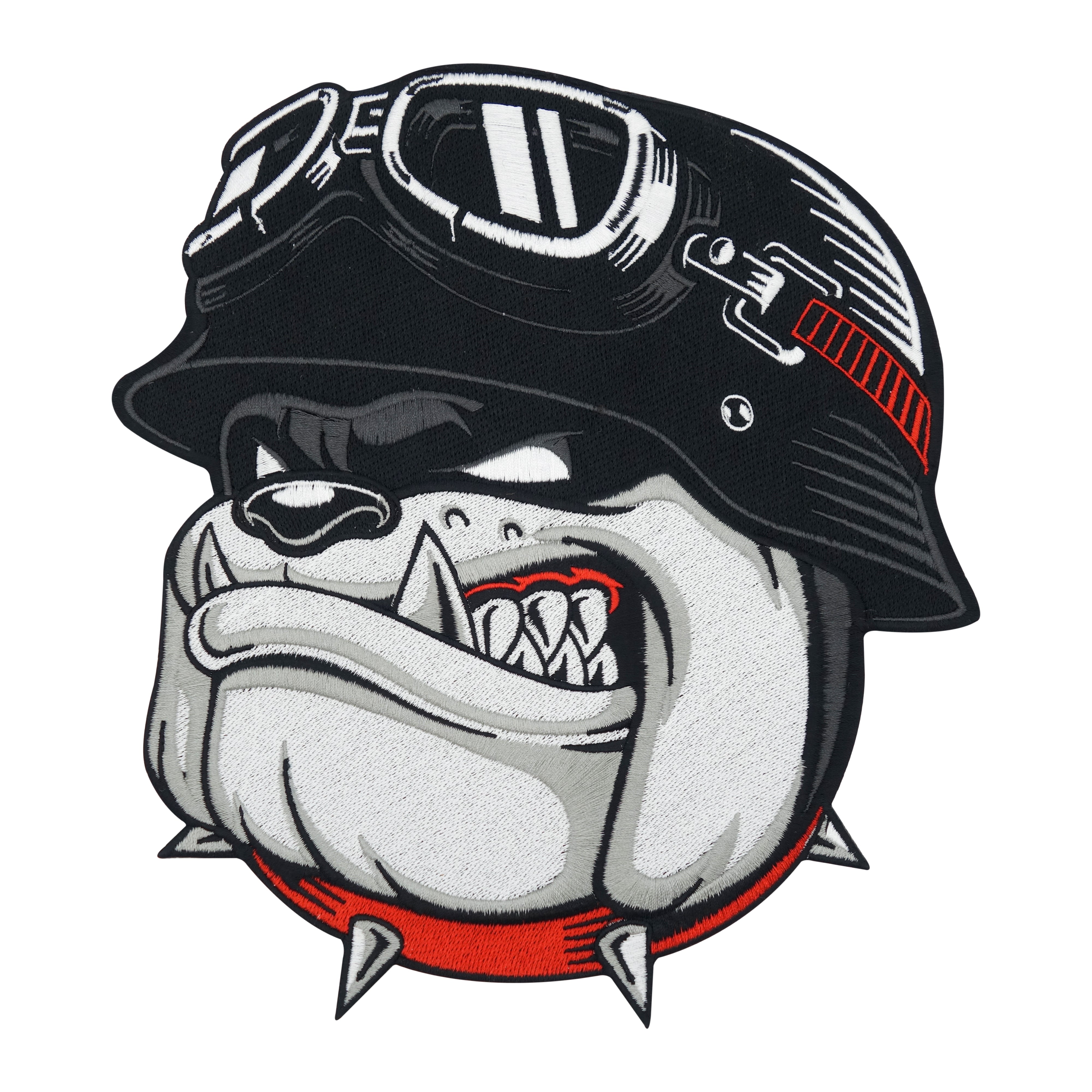 Schwarze und weiße Bulldogge mit Helm und Halsband Rückenpatch.