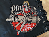 Roter Old School Biker Rückenpatch auf  einer Lederweste