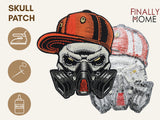 Vorder- und Rückseite des Patches, mit Bügelfolie. „Finally Home“ Logo und Nutzungsoptionen: Aufbügeln, Aufnähen, Aufkleben mit Textilkleber