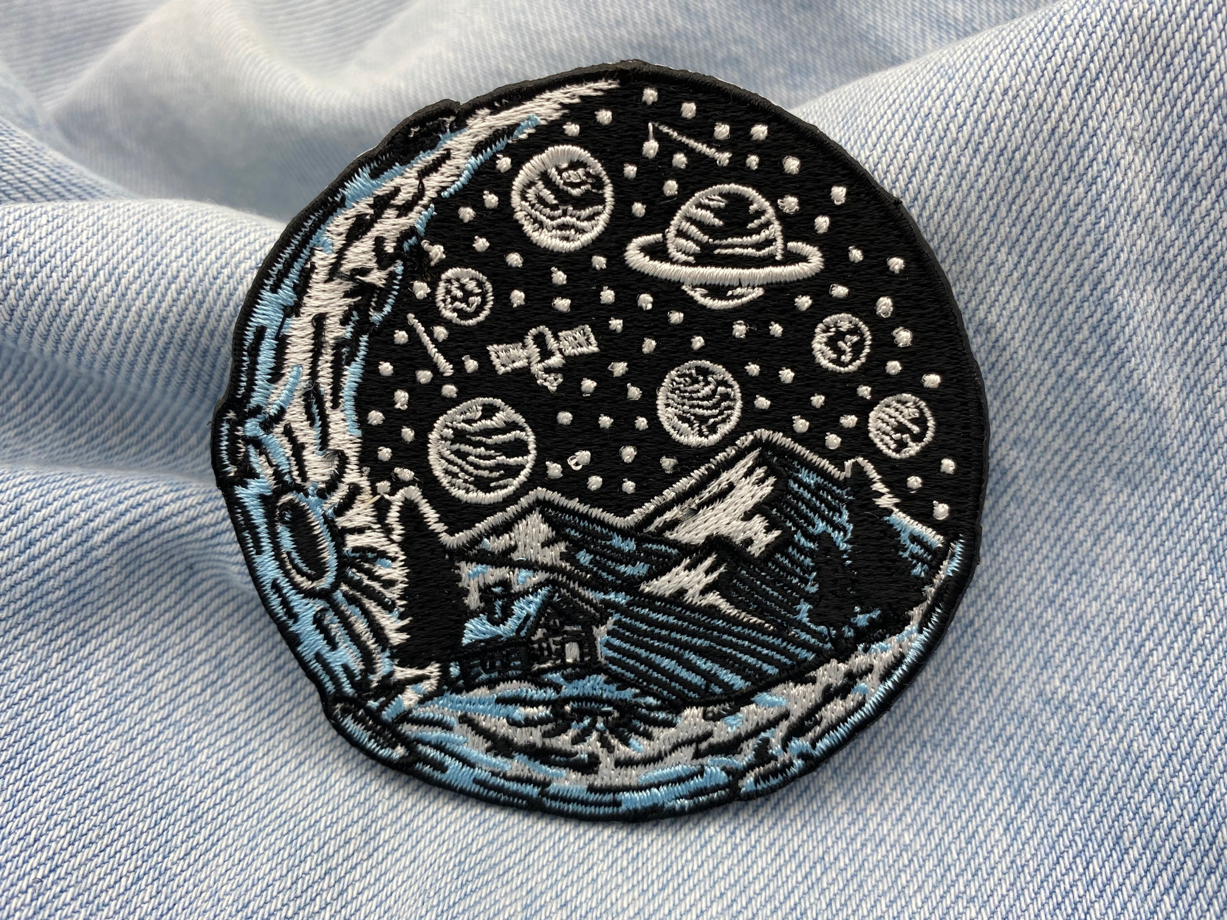 Haus auf dem Mond Patch zum Aufbügeln | Weltall Patches, Erde Moon Bügelbild, Weltraum Flicken, Planet Aufnäher, Finally Home
