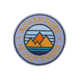 Adventure Collection: Adventure is out there Patch zum Aufbügeln | Wandern Outdoor Patches, Berg Bügelflicken, Flicken, Aufnäher Wanderer Rucksäcke, Finally Home