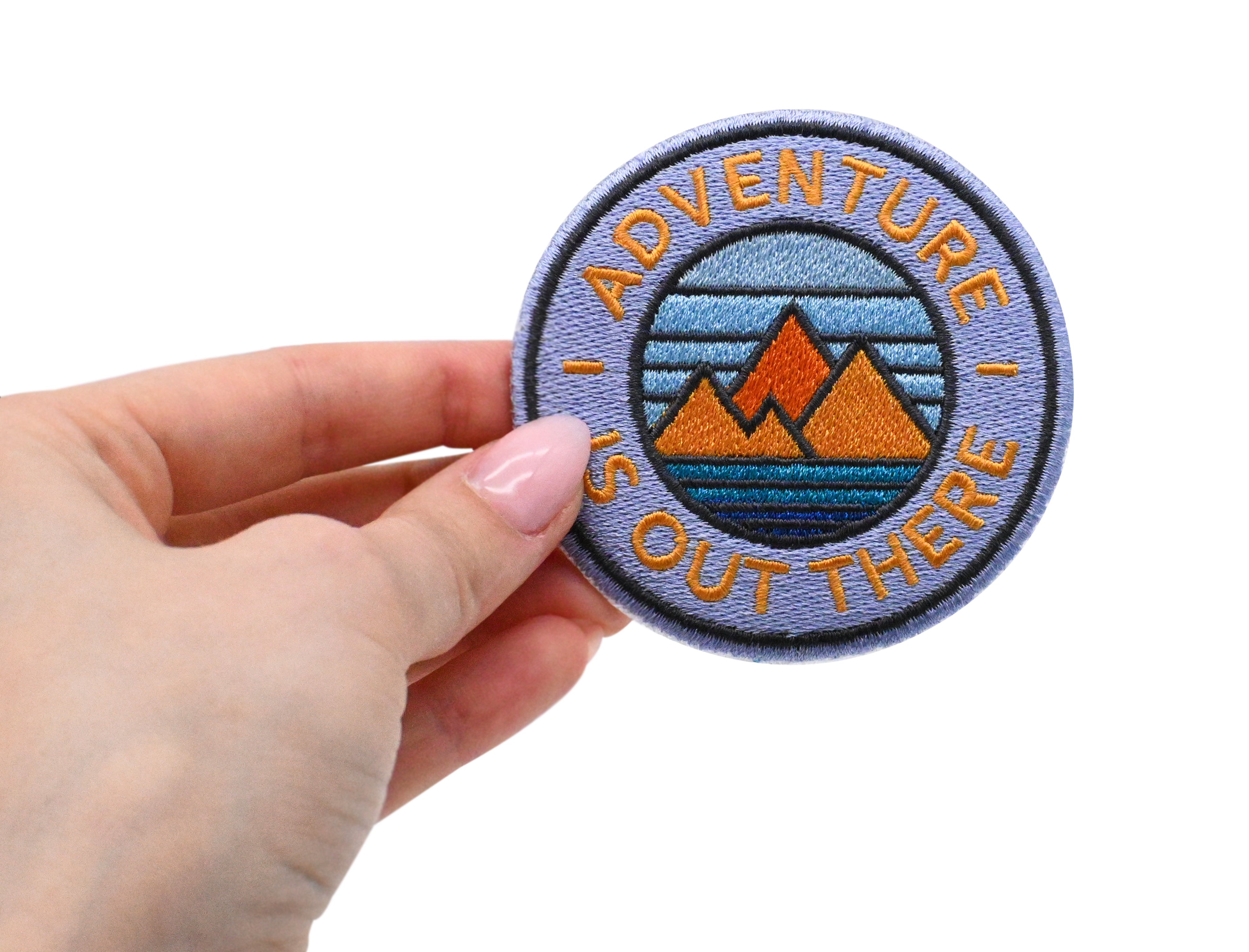Klett Patch - Adventure is out there | Outdoor Klett Patches, Wandern Aufnäher, Rucksack Klettpatches, Wanderer Badge, Berge Klettpatch, Finally Home