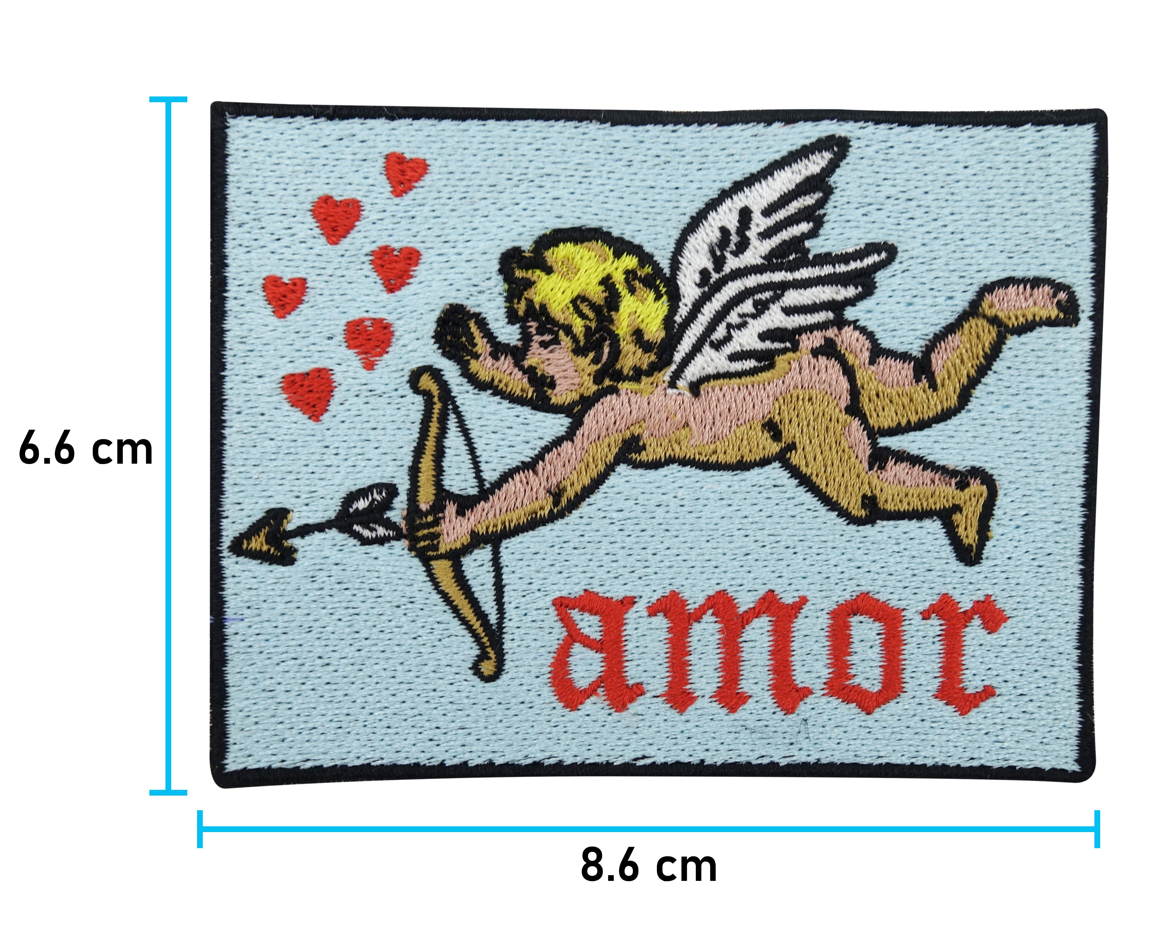 Amor Patch mit Maßen 6,6 x 8,6 cm