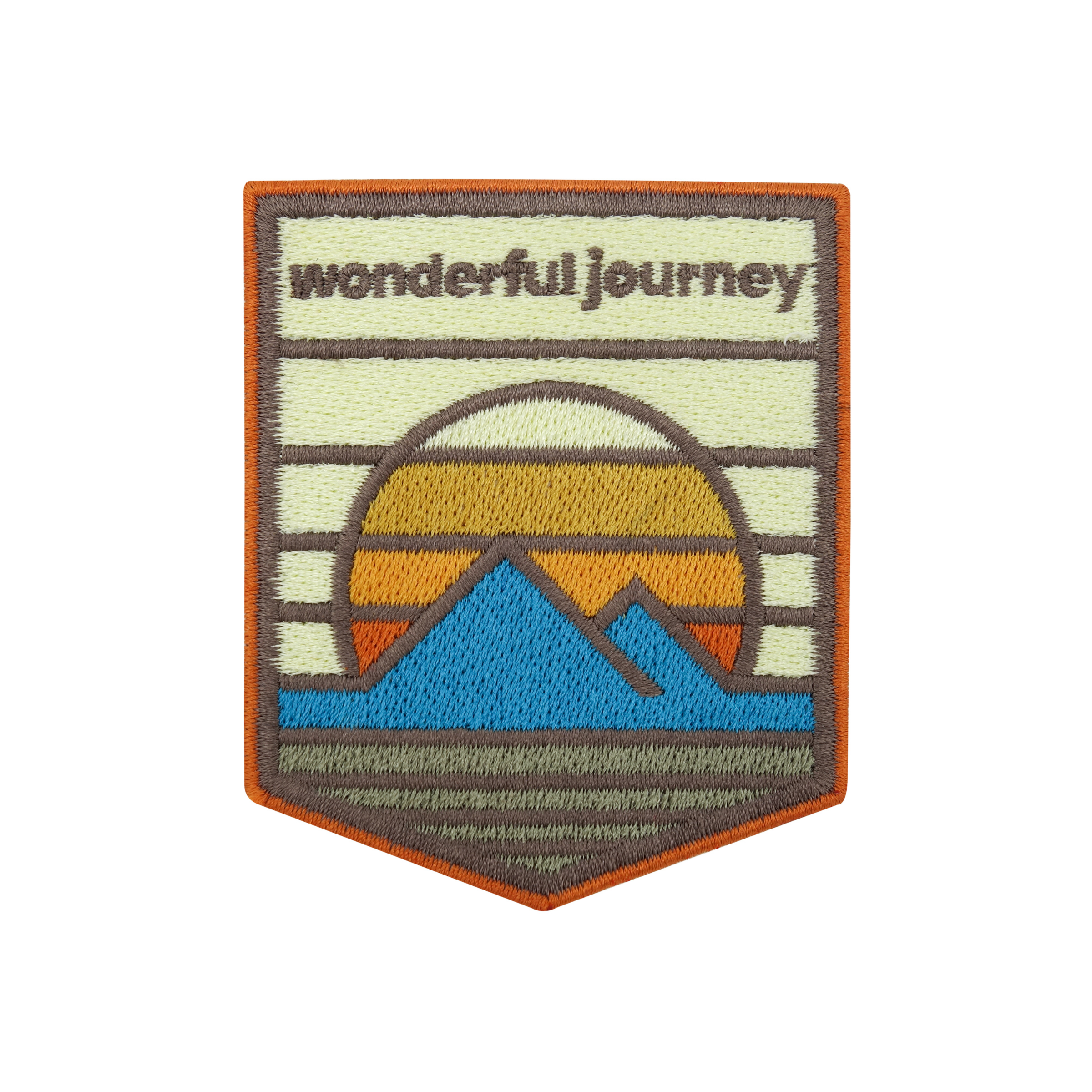 Adventure Collection: Wonderful Journey Patch zum Aufbügeln | Wandern Outdoor Patches, Sonne & Berge Bügelflicken, Flicken, Aufnäher Wanderer Rucksäcke, Finally Home