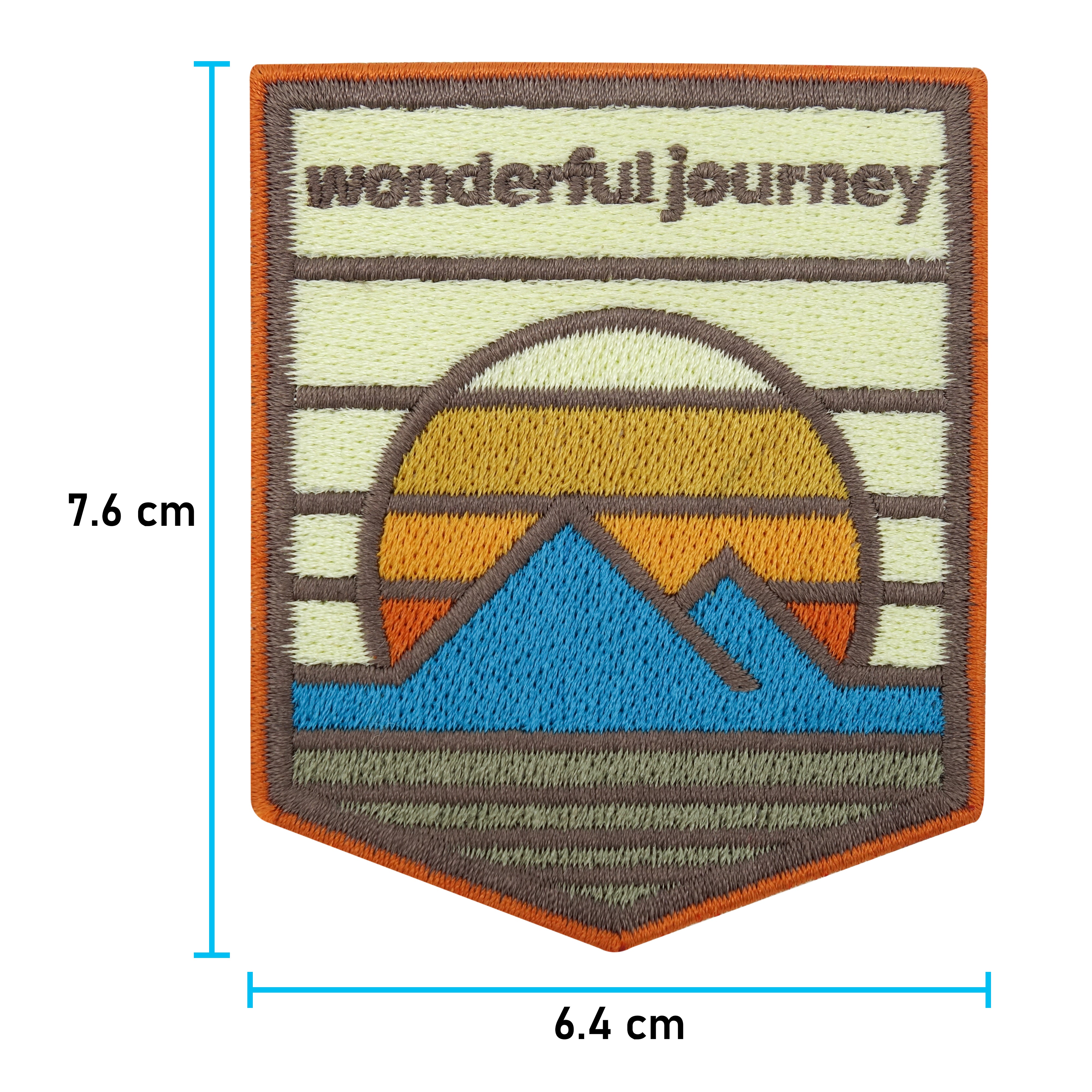 Adventure Collection: Wonderful Journey Patch zum Aufbügeln | Wandern Outdoor Patches, Sonne & Berge Bügelflicken, Flicken, Aufnäher Wanderer Rucksäcke, Finally Home