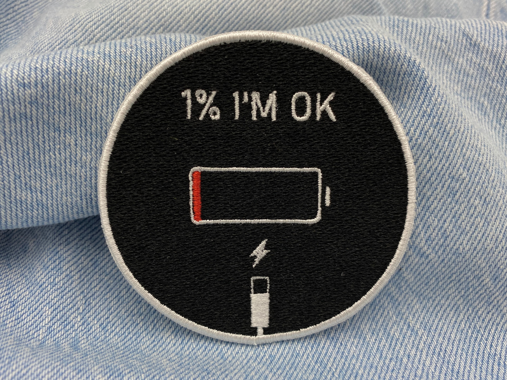 Der Patch auf einer blauen Jeans