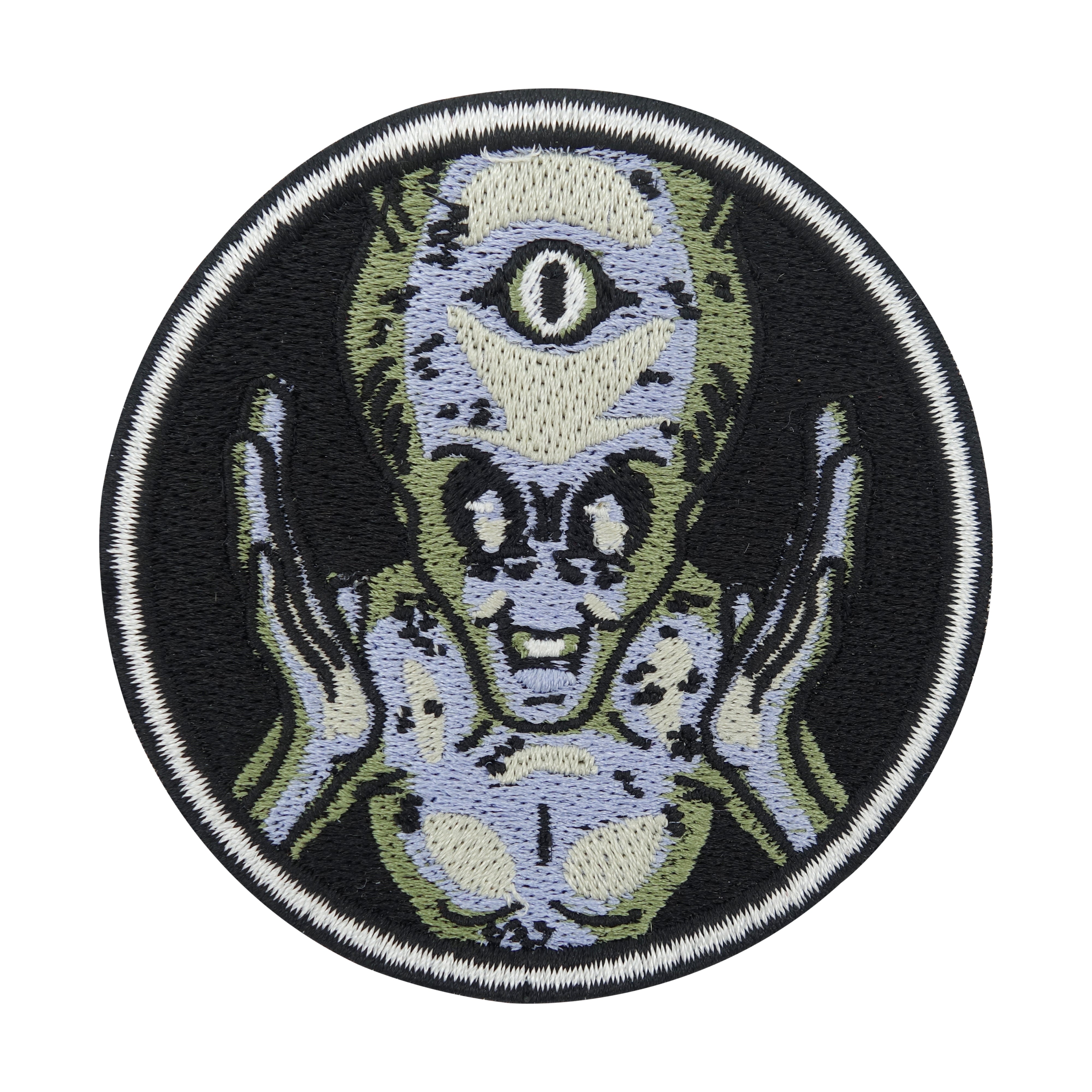 Schwarzer Alien mit drei Augen Patch