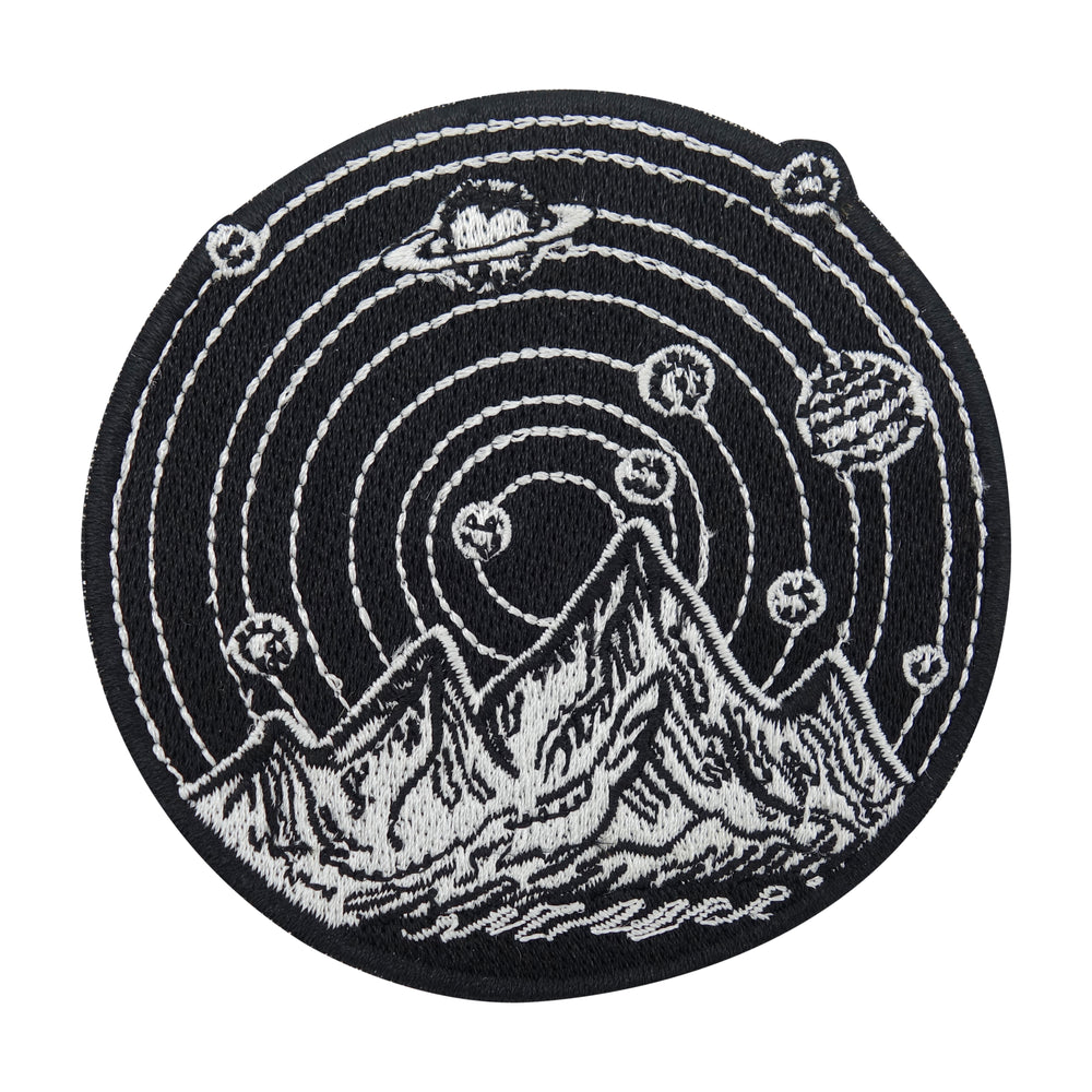 Schwarzer Berge mit Planeten Patch
