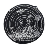 Schwarzer Berge mit Planeten Patch