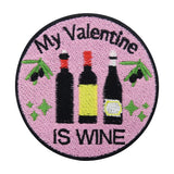 Pinker My Valentine is Wine mit drei Weinflaschen Patch 