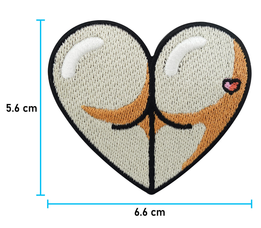 Popo in Herzform Patch mit der Maße: 5,6 x 6,6 cm 
