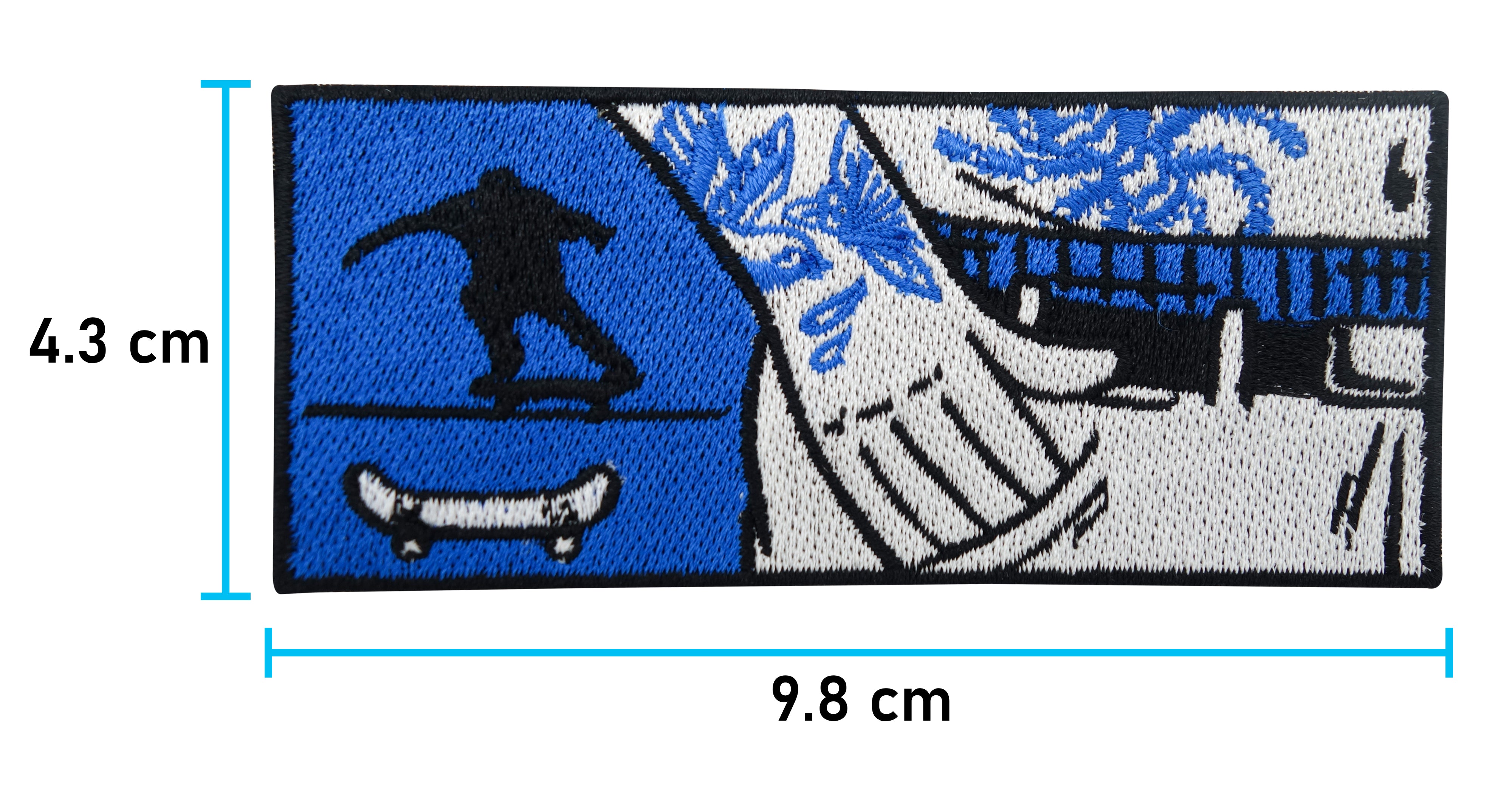 Skater Patch mit der Maße: 4,3 x 9,8 cm 