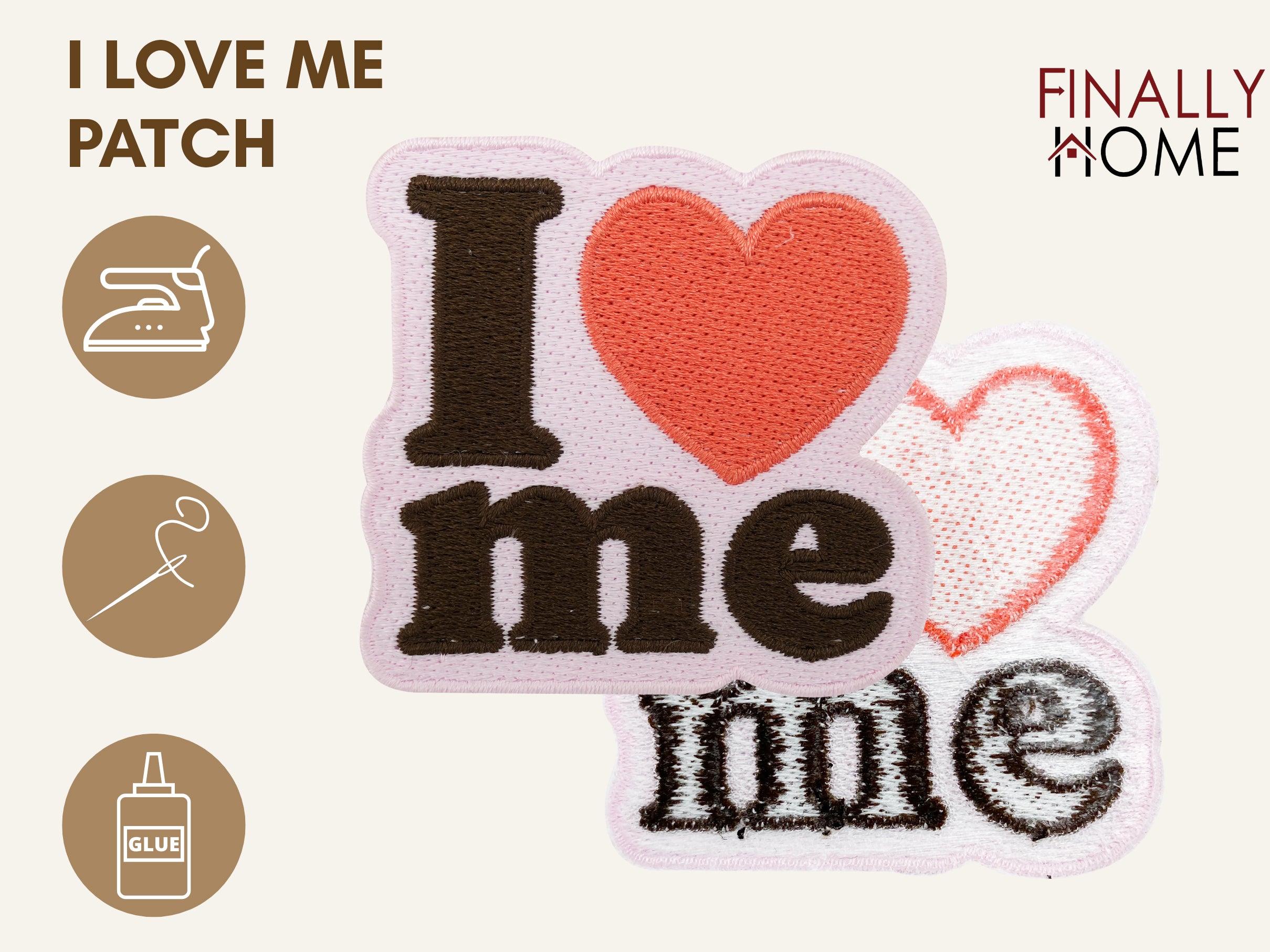 Vorder- und Rückseite des Patches, mit Bügelfolie. „Finally Home“ Logo und Nutzungsoptionen: Aufbügeln, Aufnähen, Aufkleben mit Textilkleber