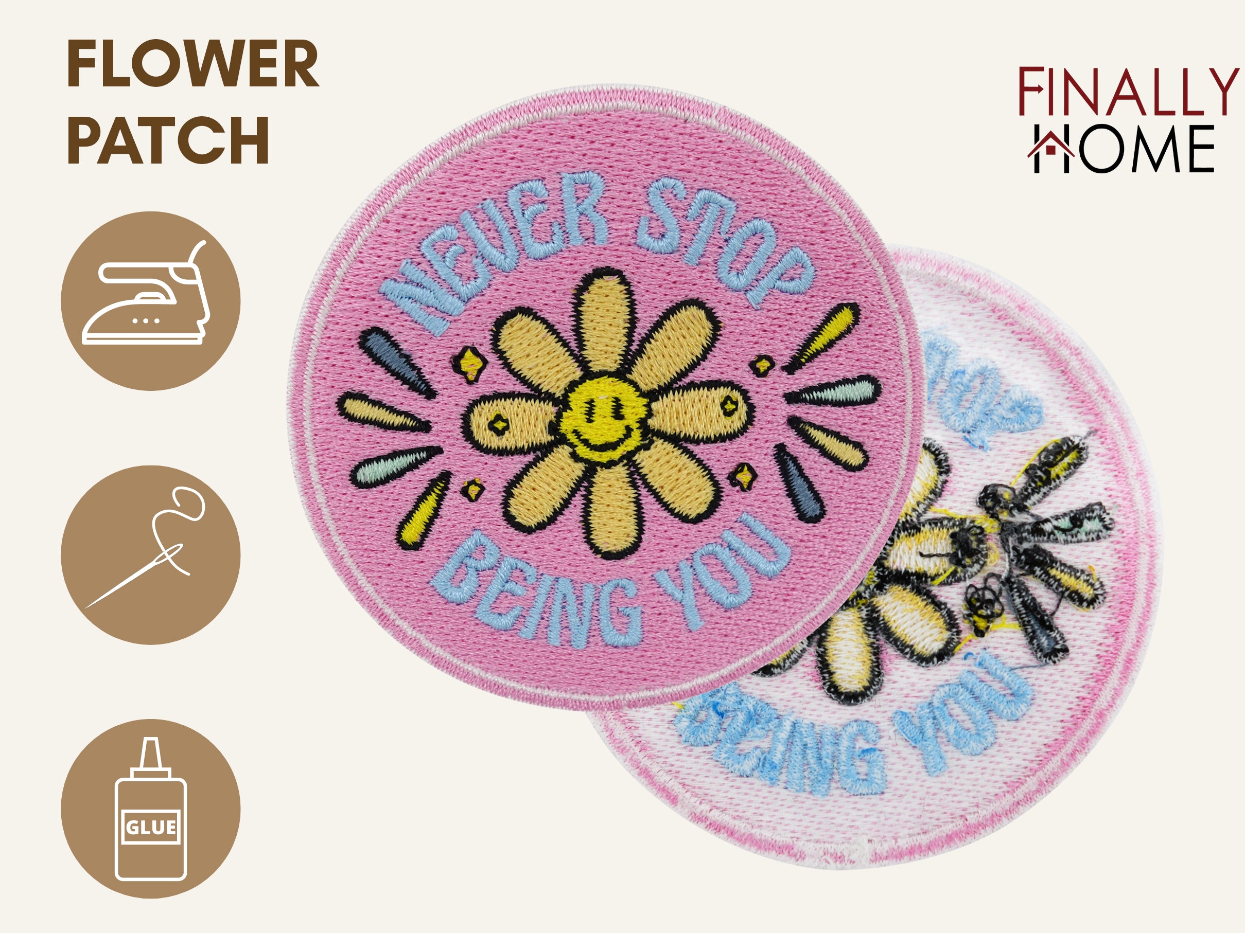 Vorder- und Rückseite des Patches, mit Bügelfolie. „Finally Home“ Logo und Nutzungsoptionen: Aufbügeln, Aufnähen, Aufkleben mit Textilkleber