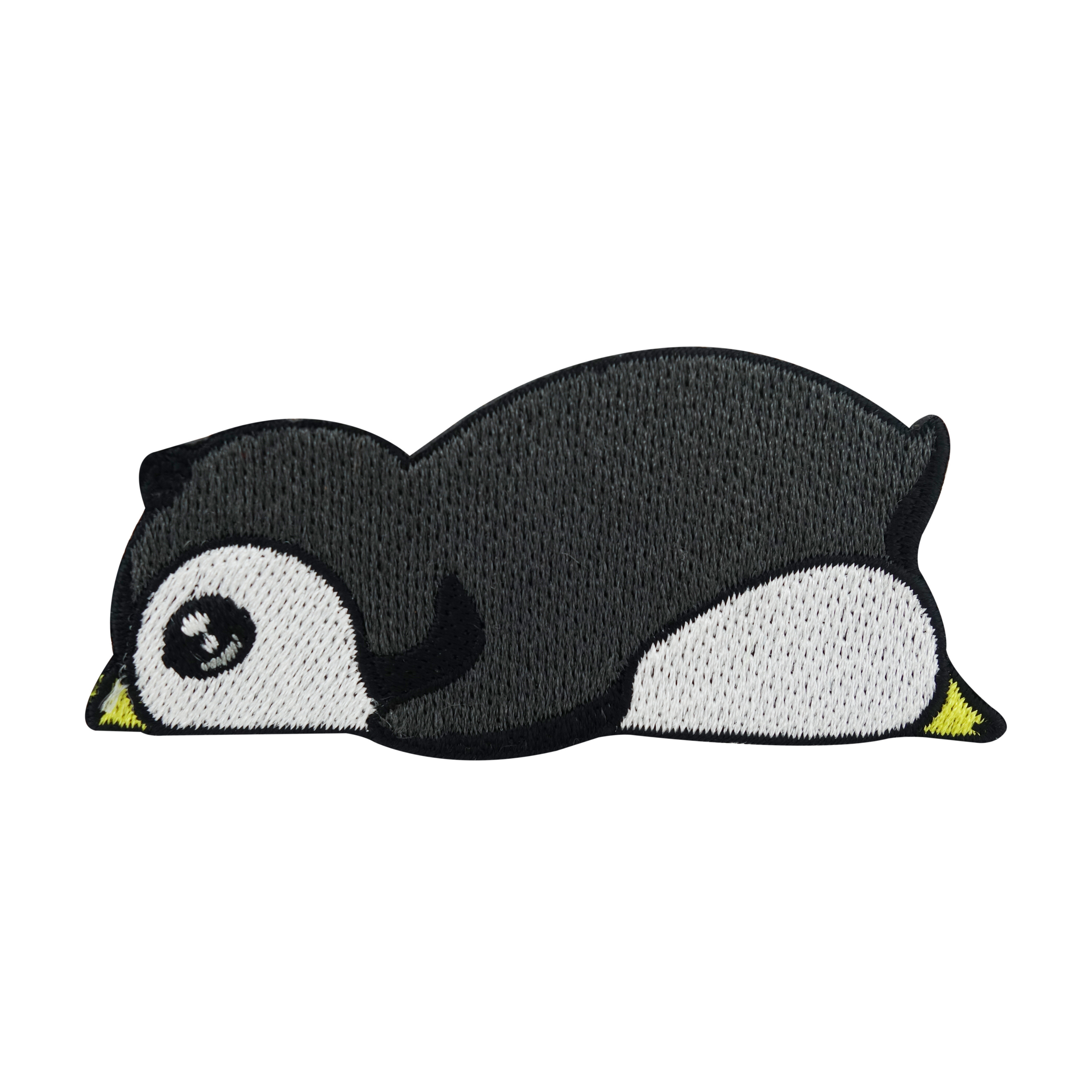 Liegender Pinguin Patch | Süßer Tier Aufnäher | DIY Flicken Bügelbild