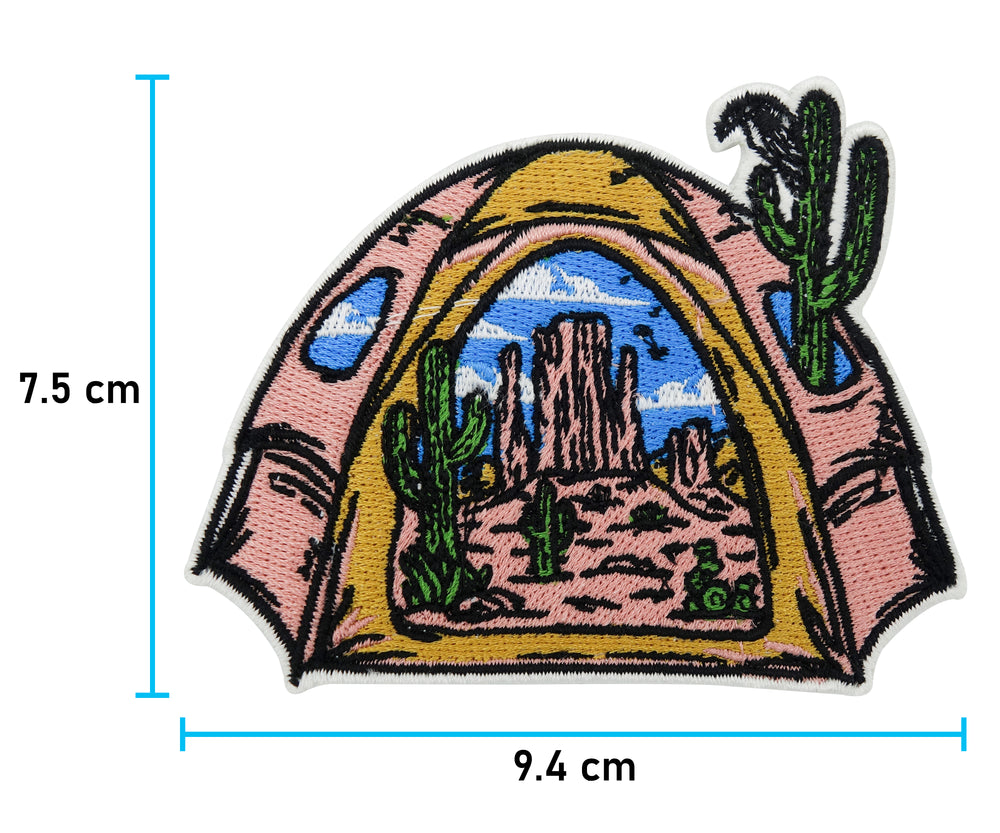 Camping Patch mit der Maße: 7,5 x 9,4 cm
