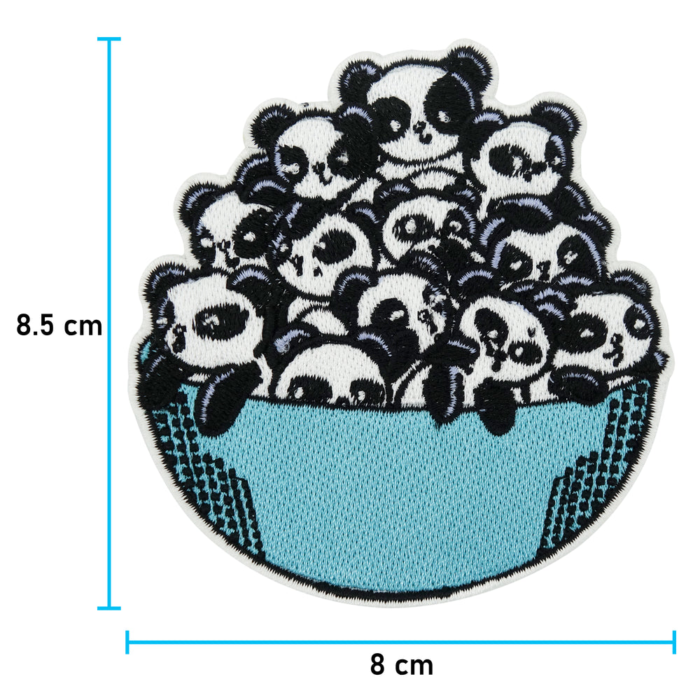 Pandabären Patch mit der Maße: 8,5 x 8 cm