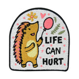 Weißer Life Can Hurt Igel mit Luftballon Patch
