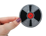 Frauenhand hält den Schallplatten Patch