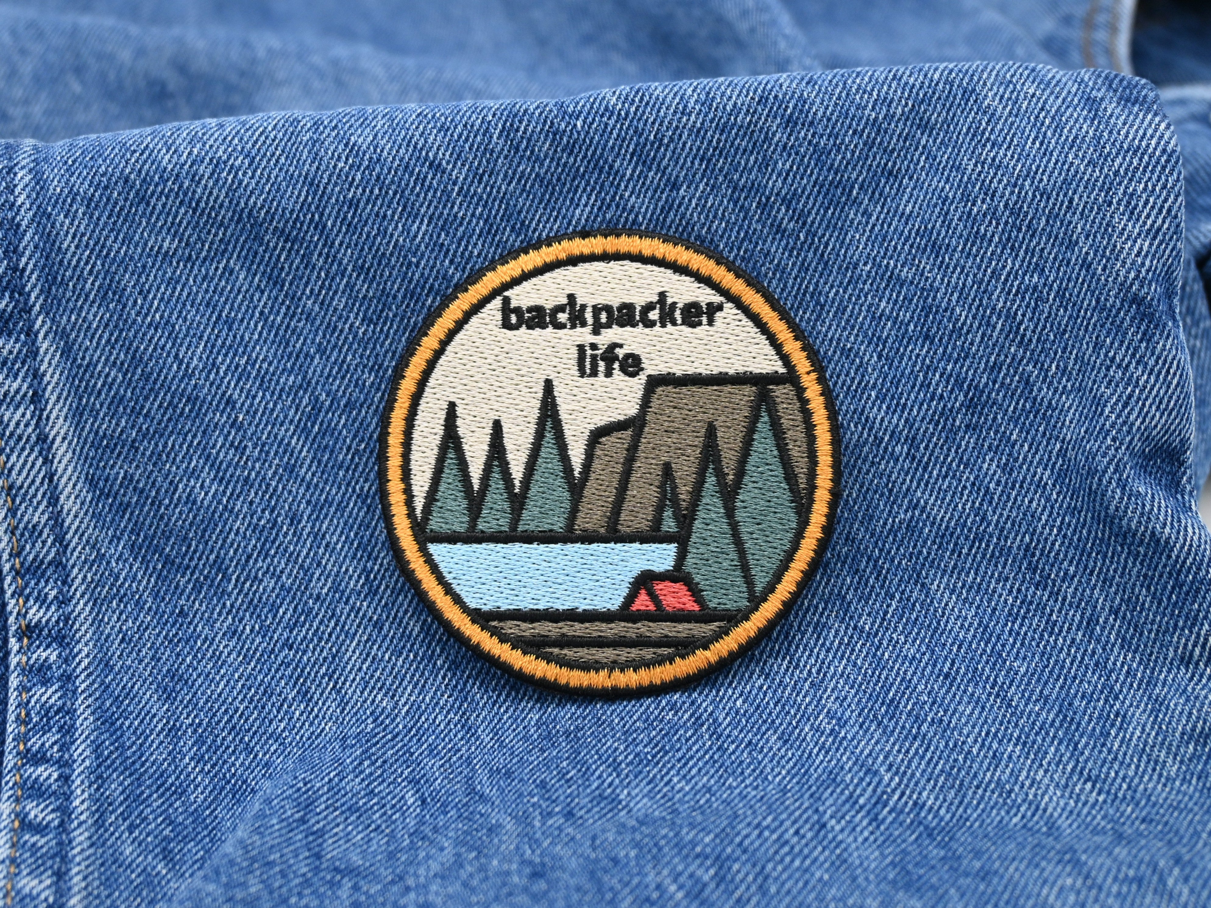 Backpacker Life | Wandern Patches, Berg Bügelbild, Wald Aufbügler, Camping Aufnäher, Baum Bügelpatch, Finally Home Patch zum Aufbügeln