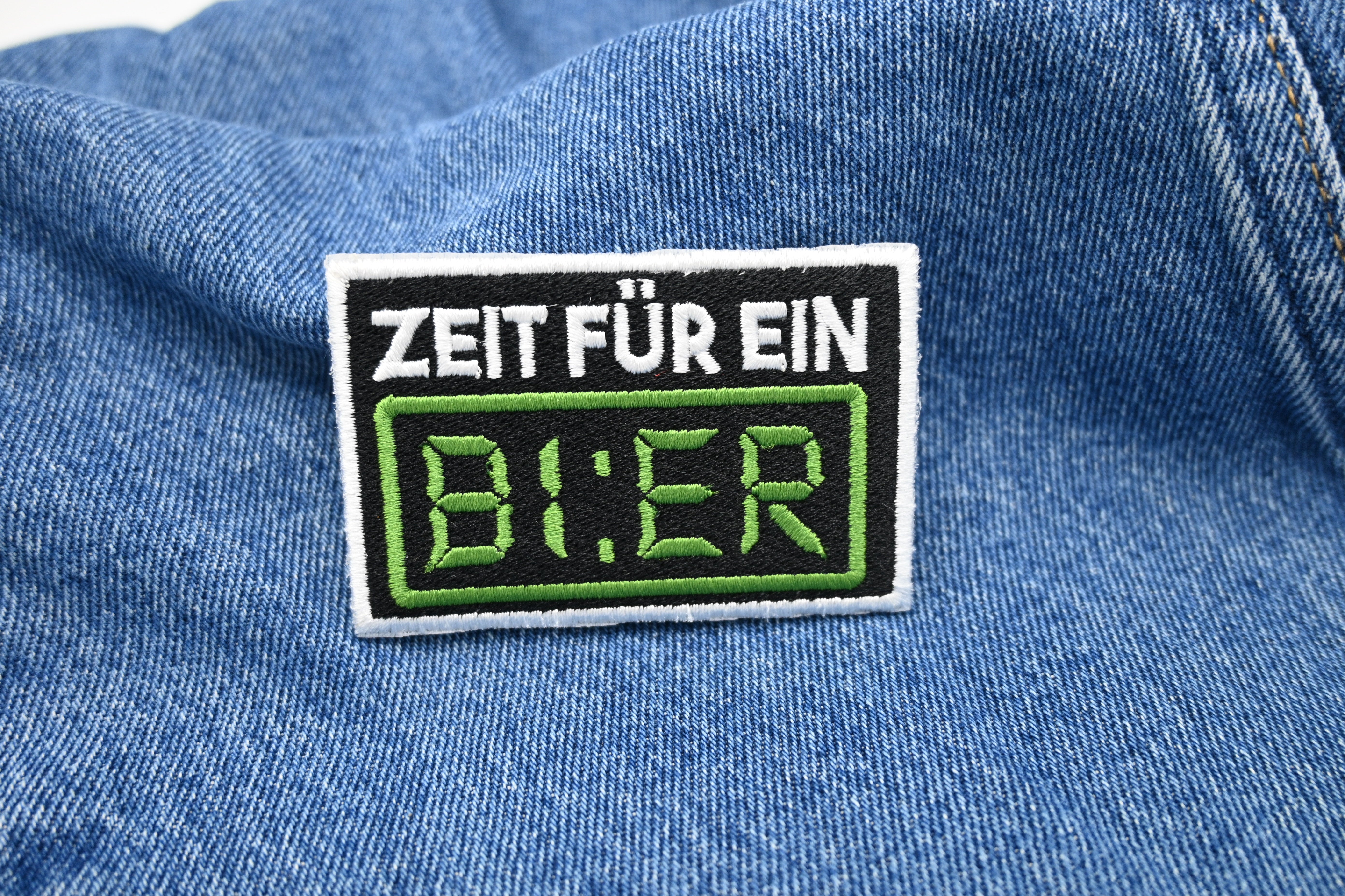 Zeit für ein Bier Finally Home Klett Patch | Lustiger Klett Patches, Aufnäher, Saufen Klettpatches, Badge, Klettpatch