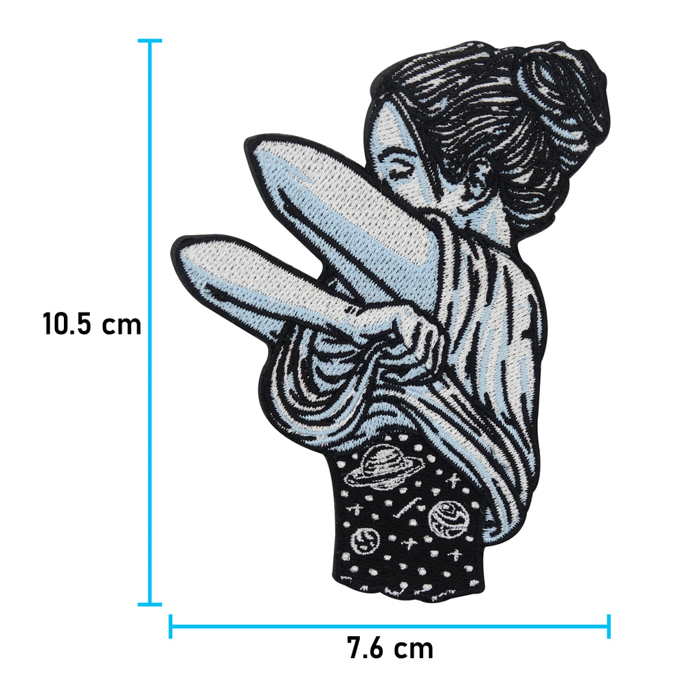 Weltraum Frau Patch mit der Maße: 10,5 x 7,6 cm