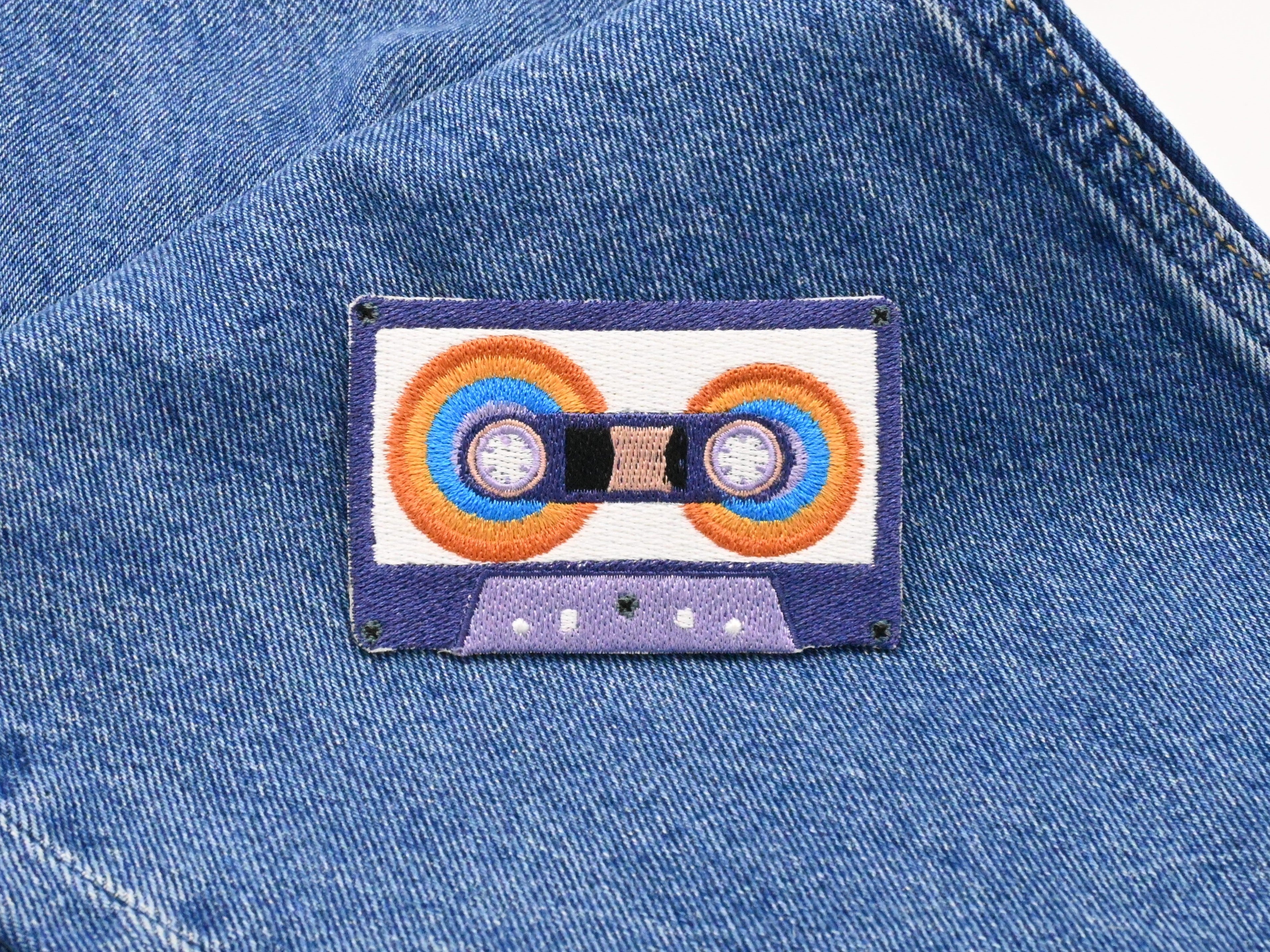 Lila Kassette Klett Patch| Retro Klett Patches, Musik Aufnäher, 80er Vintage Klettpatches, Bunte Badge, Bunte Hippie Klettpatch, Finally Home