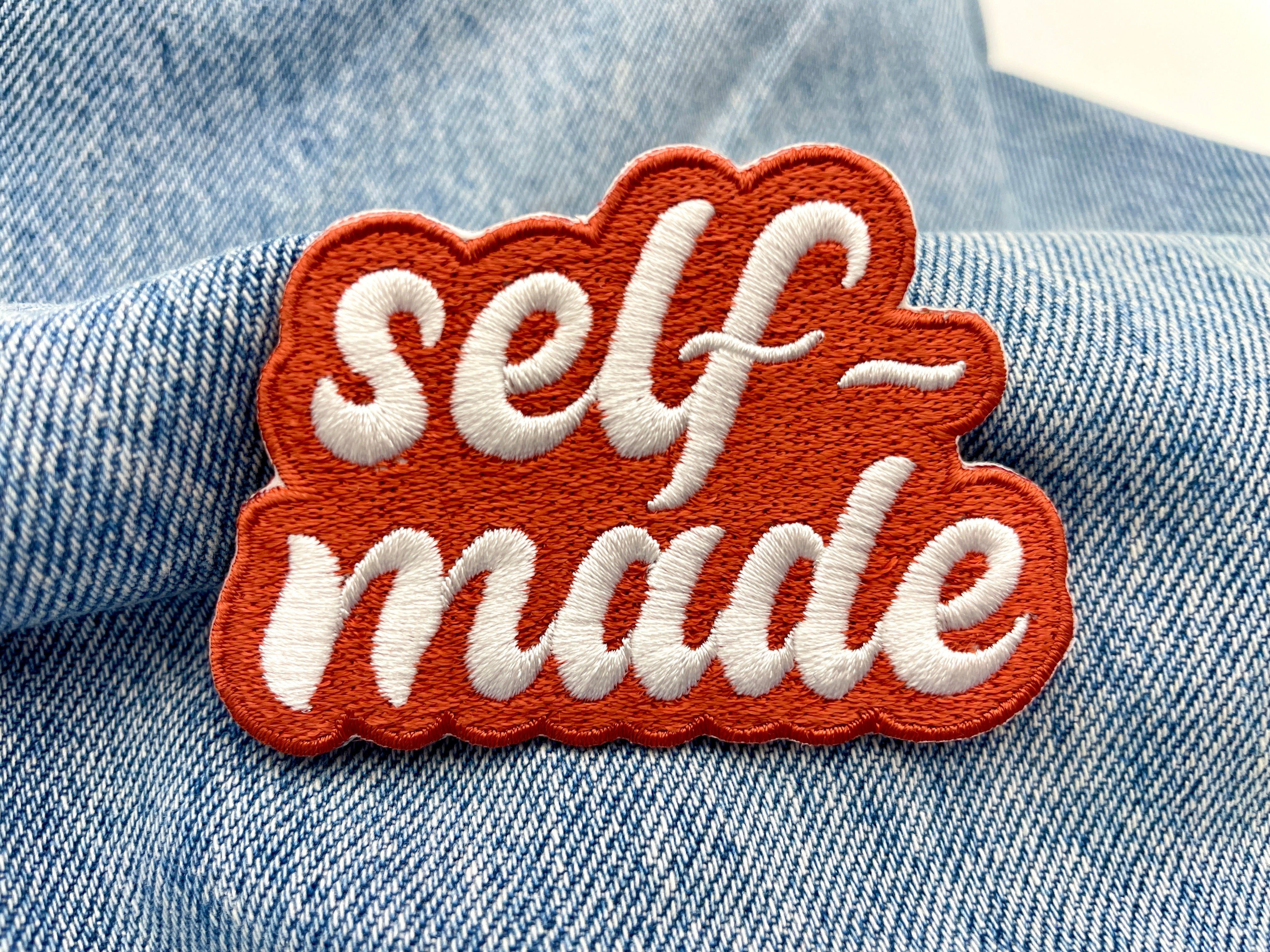 Sefmade Patch auf blauer Jeans