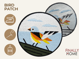 Vorder- und Rückseite des Patches, mit Bügelfolie. „Finally Home“ Logo und Nutzungsoptionen: Aufbügeln, Aufnähen, Aufkleben mit Textilkleber